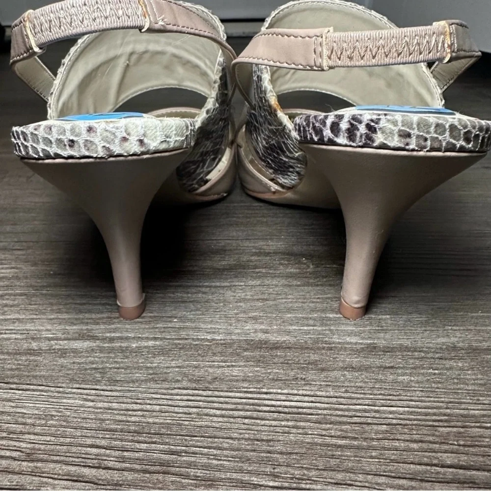 🤎 Taupe ELLEN TRACY Sling Back Bello Heels - Size 7.5